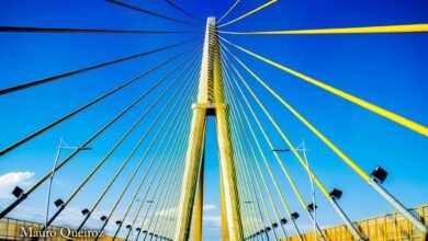 Ponte Sobre o Rio Negro