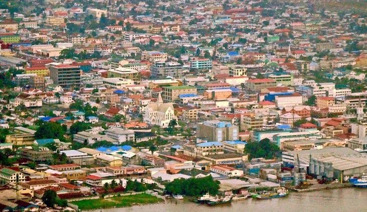 Onde fica a Guiana?