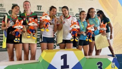 Dupla feminina de beach tennis é ouro no JUBs Praia 2025